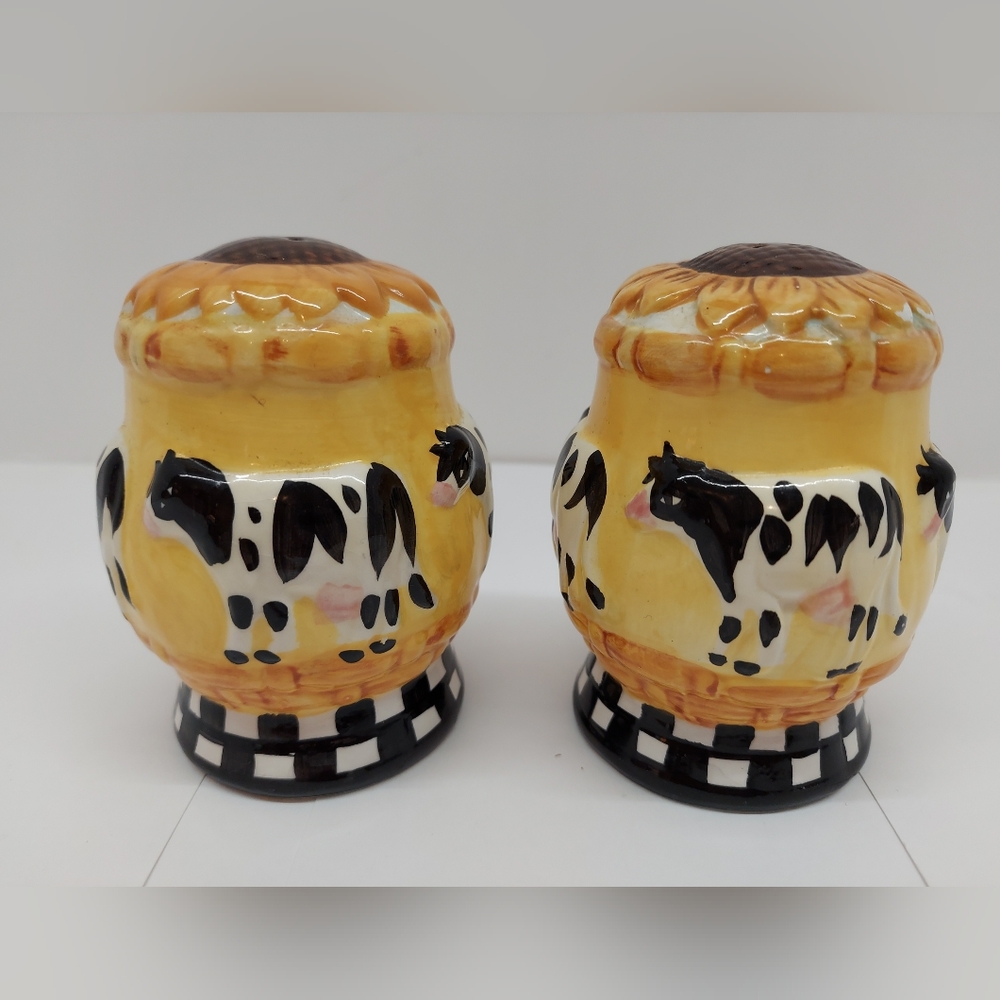 country kitchen farmhouse sunflower cow salt pepper shakers collectibles gift
